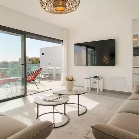 فيلة Sunset Sights By Buenavilla بلايا بلانكا