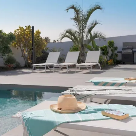 Sunset Sights By Buenavilla