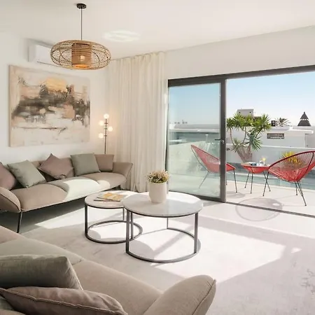 Sunset Sights By Buenavilla فيلة بلايا بلانكا