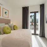 Sunset Sights By Buenavilla Вилла