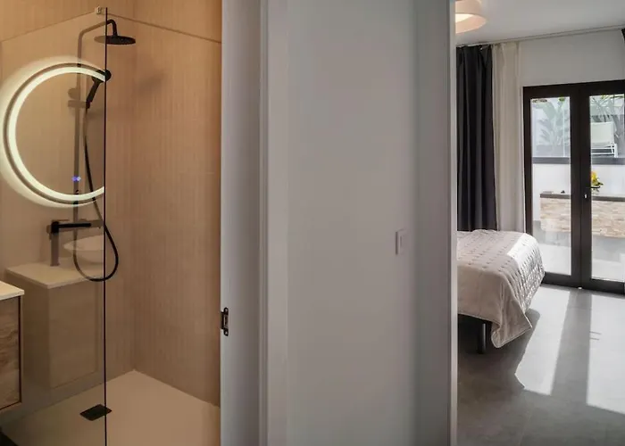 Villa Sunset Sights By Buenavilla