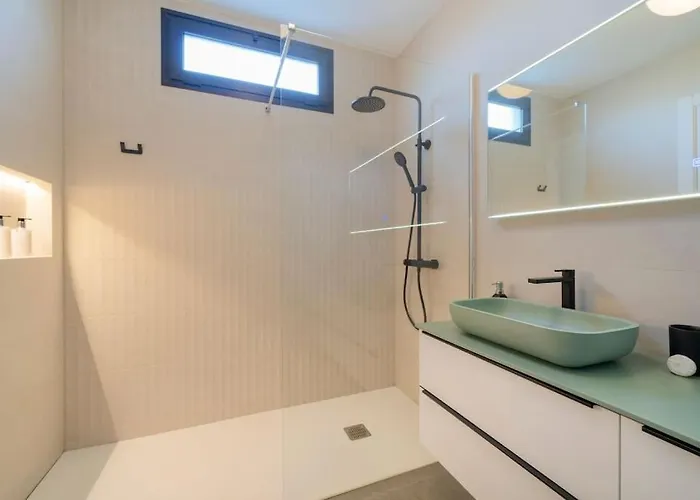 Sunset Sights By Buenavilla